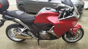 Honda VFR 1200 F DCT ABS (2010 - 16)  (7)