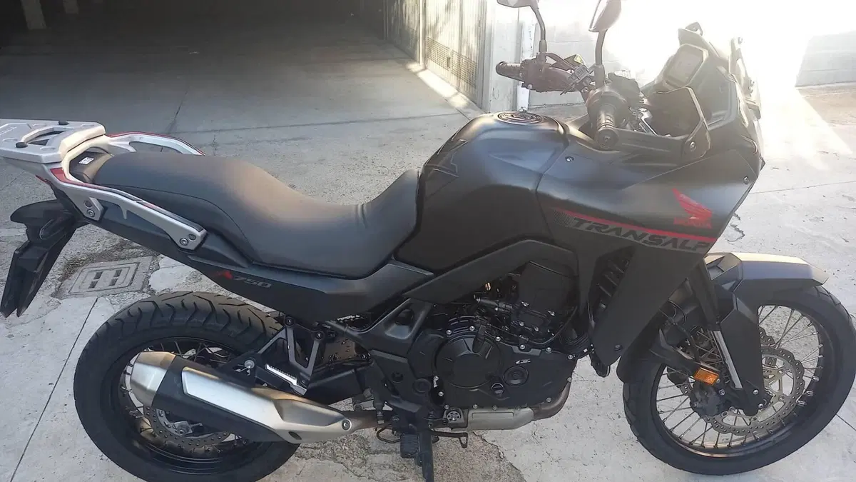 Honda Transalp XL750 Urban (2023 - 24)  (3)
