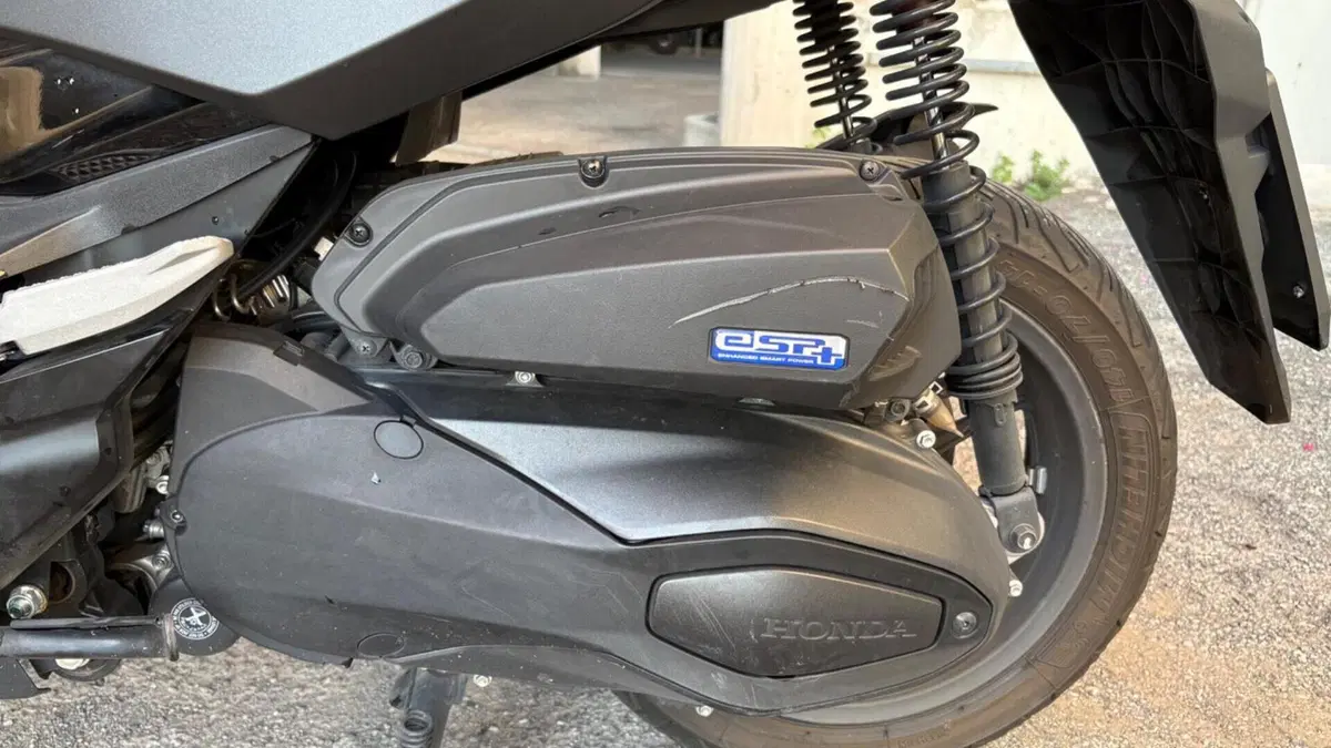 Honda Forza 350 (2022 - 24)  (5)