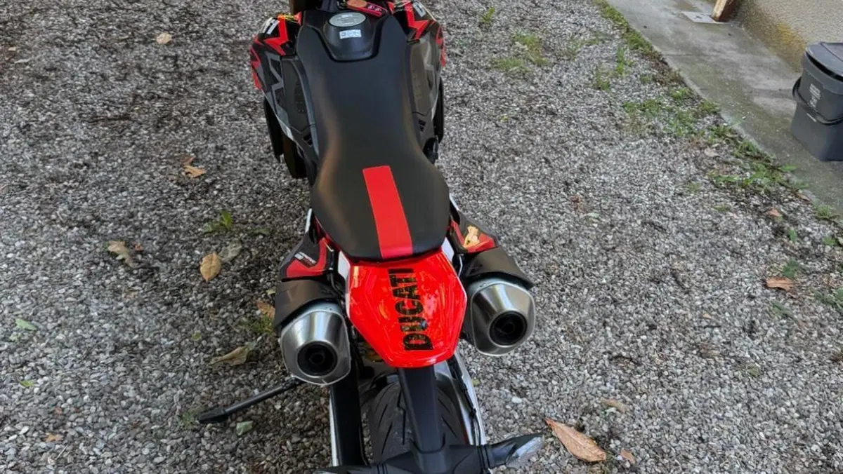 Ducati Hypermotard 698 Mono RVE (2024 - 26)  (2)