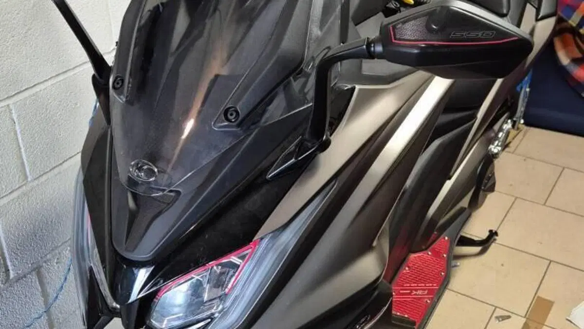 Kymco AK 550 (2020)  (3)