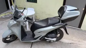 Honda SH 125i (2020 - 23)  (3)