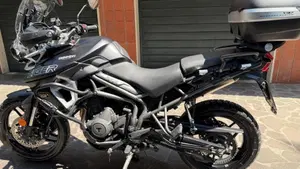 Triumph Tiger 800 XRx (2018 - 20)  (2)