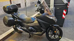 Honda Integra 750 DCT Sport (2018 - 20)  (2)