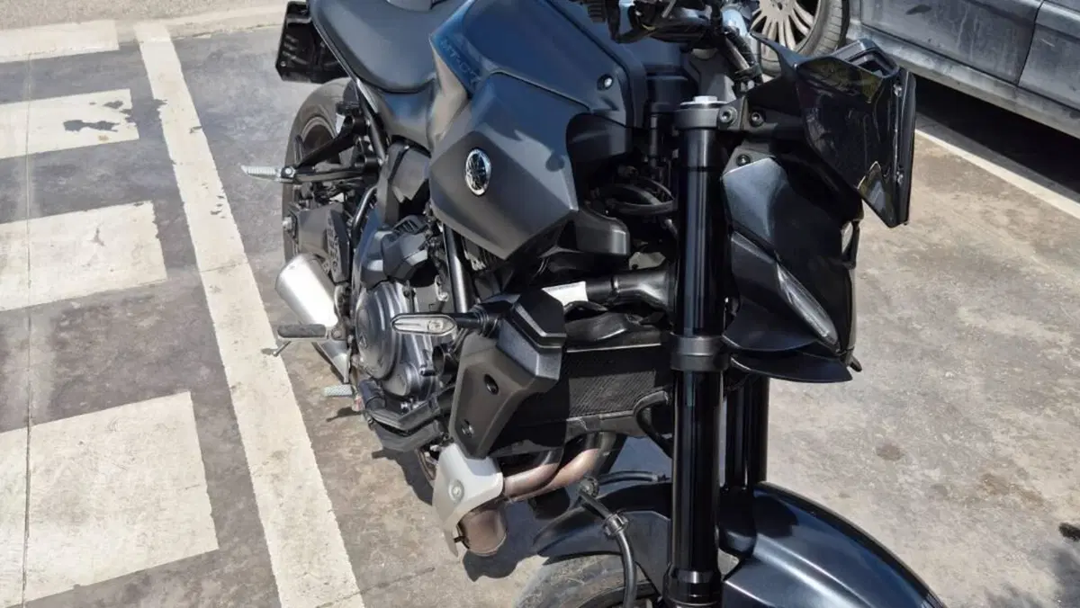 Yamaha MT-07 Y-AMT (2025 - 26) 
