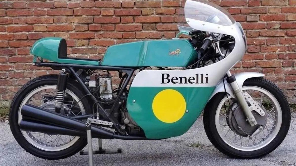 Benelli  