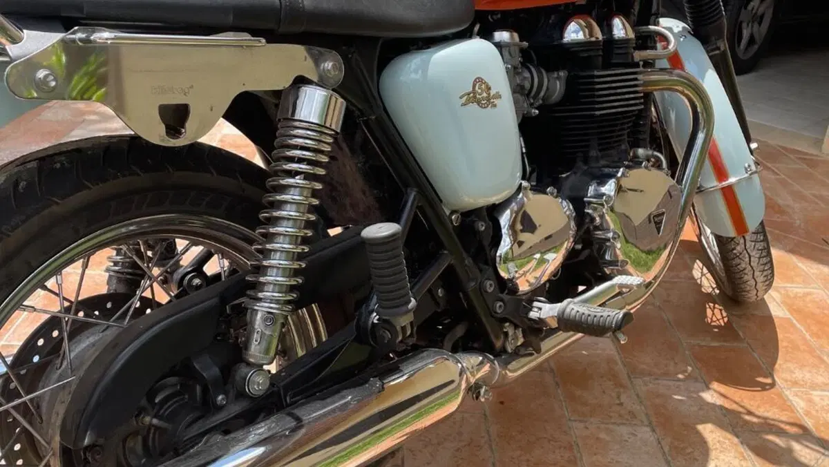 Triumph Bonneville T100 (2008 - 16)  (5)