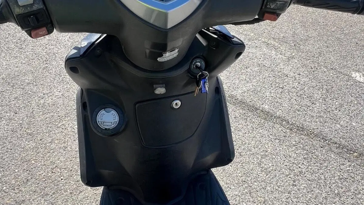 Kymco Agility 200i R16 + (2014 - 17)  (4)