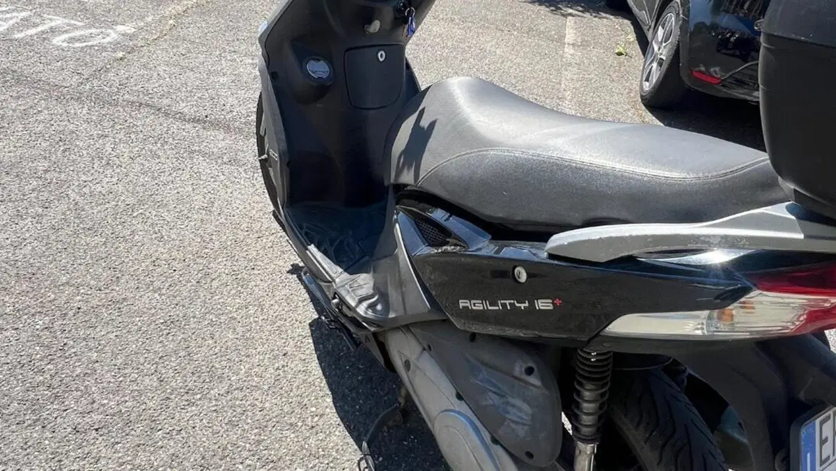 Kymco Agility 200i R16 + (2014 - 17)  (5)