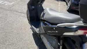 Kymco Agility 200i R16 + (2014 - 17)  (5)