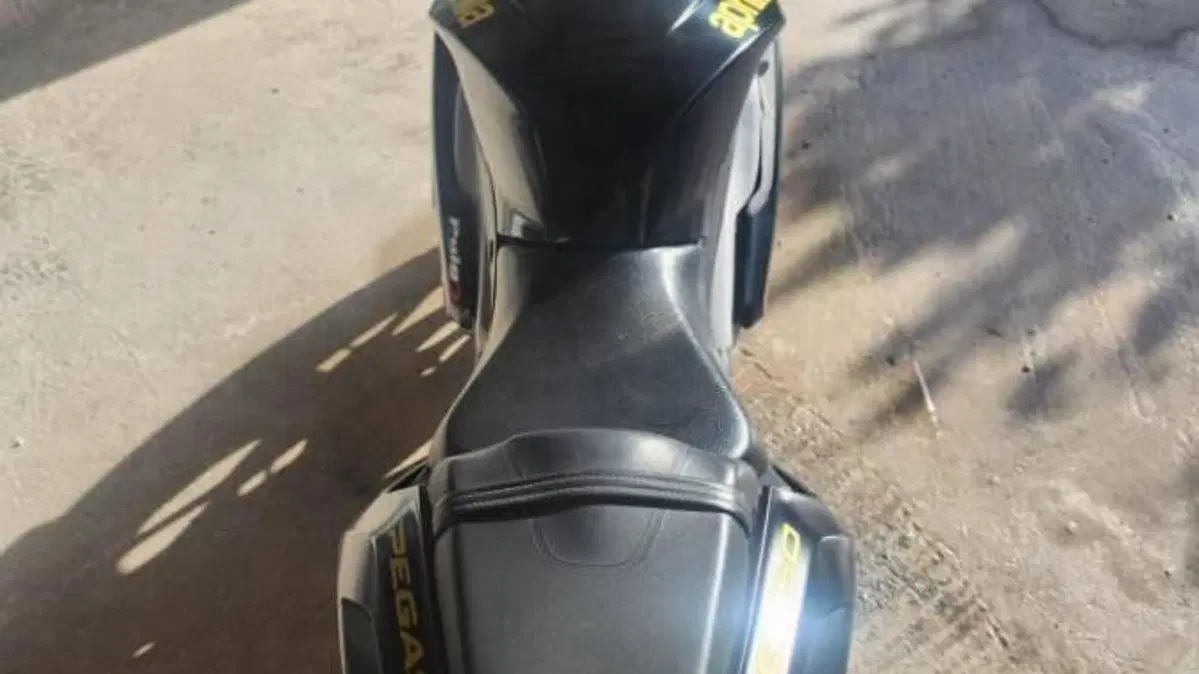 Aprilia RS 125 (2006 - 14)  (9)
