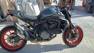 Ducati Monster 937 + (2021 - 25) 