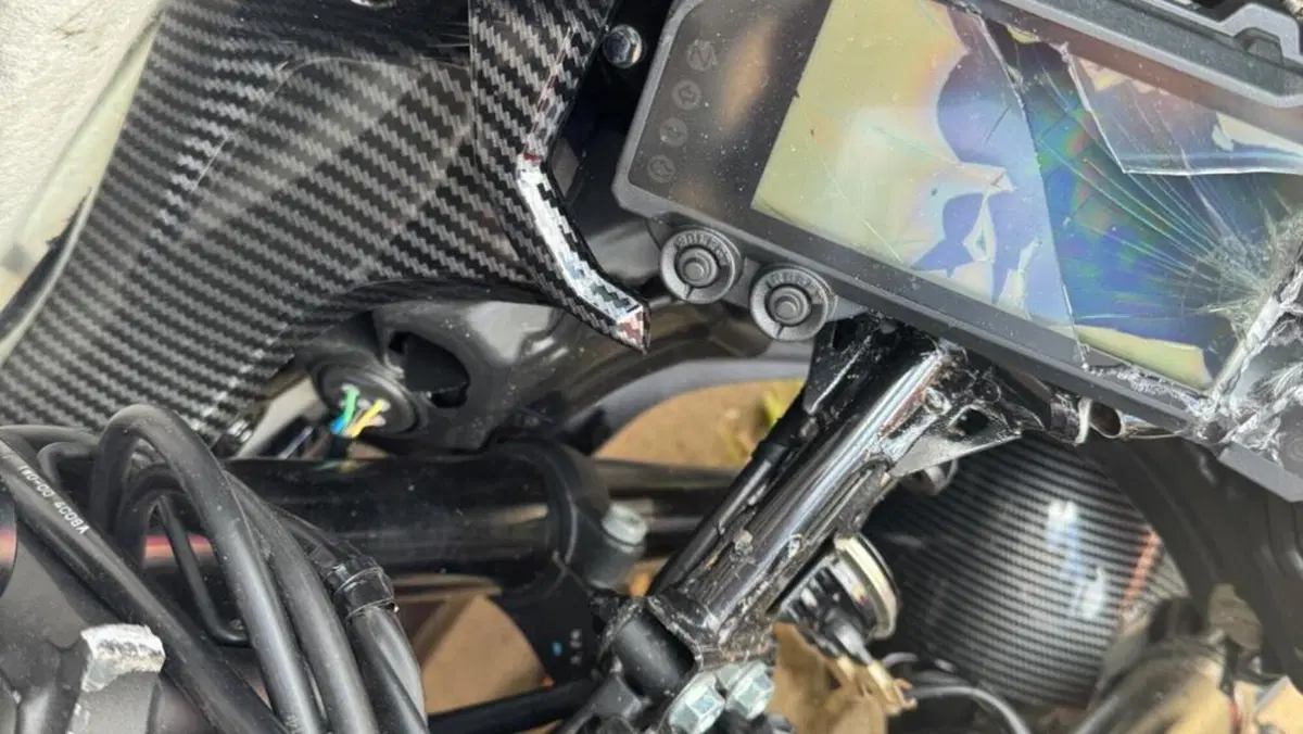 Yamaha YZF R3 (2021 - 24)  (9)