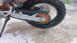KTM 690 Enduro R (2021)  (3)