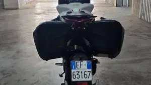 MV Agusta Turismo Veloce 800 Lusso (2014 - 16)  (5)