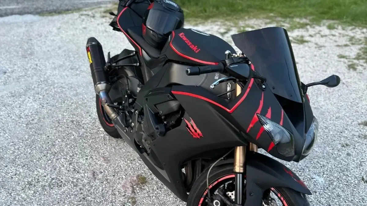 Kawasaki Ninja 1000 ZX-10R (2010 - 11) 
