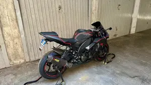Kawasaki Ninja 1000 ZX-10R (2010 - 11)  (5)