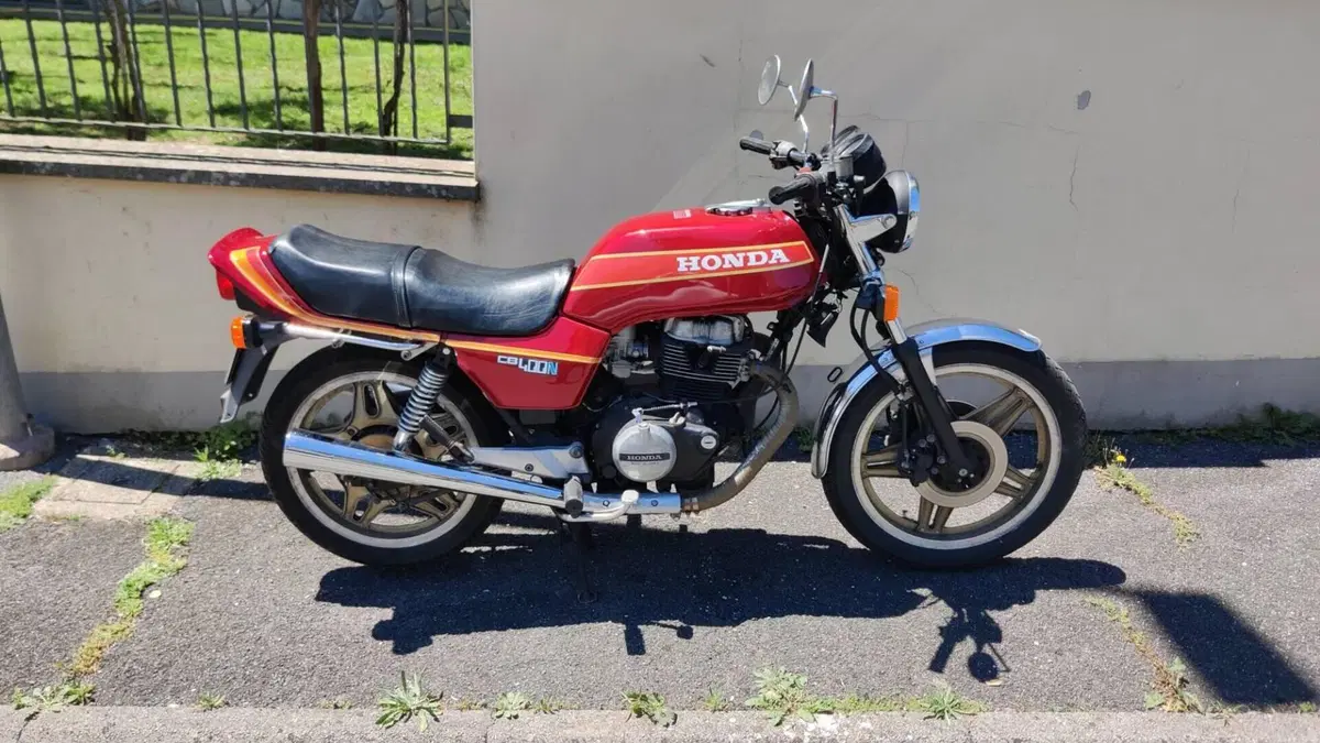 Honda   (4)