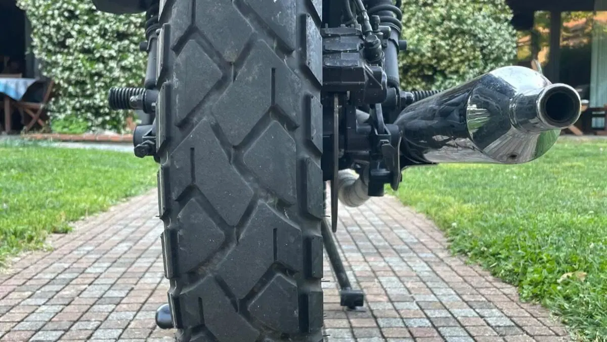 Brixton Motorcycles Cromwell 125 CBS (2021 - 26)  (6)