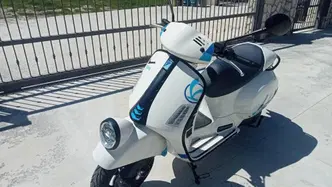 Vespa Vespa 140th of Piaggio (2024) usata