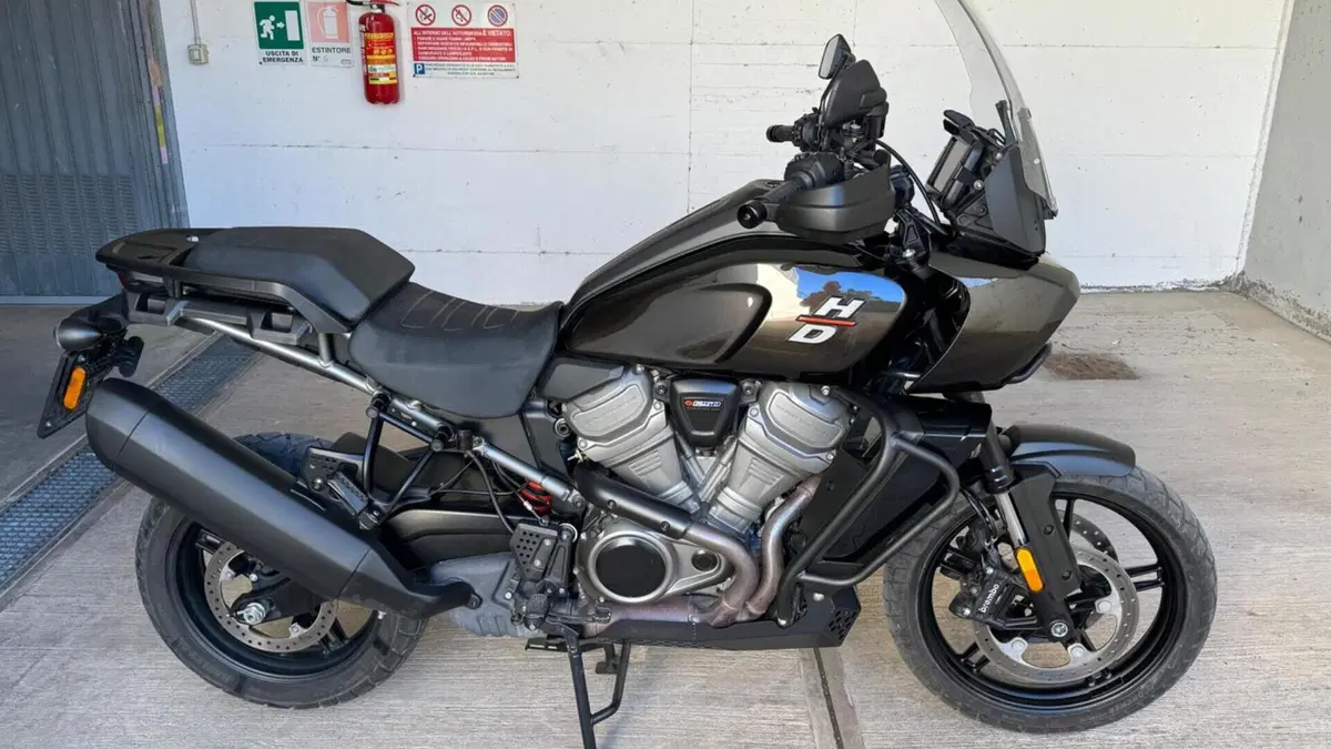 Harley-Davidson Pan America 1250 (2020 - 25)  (2)