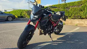 Honda CB 750 Hornet (2023 - 24)  (9)