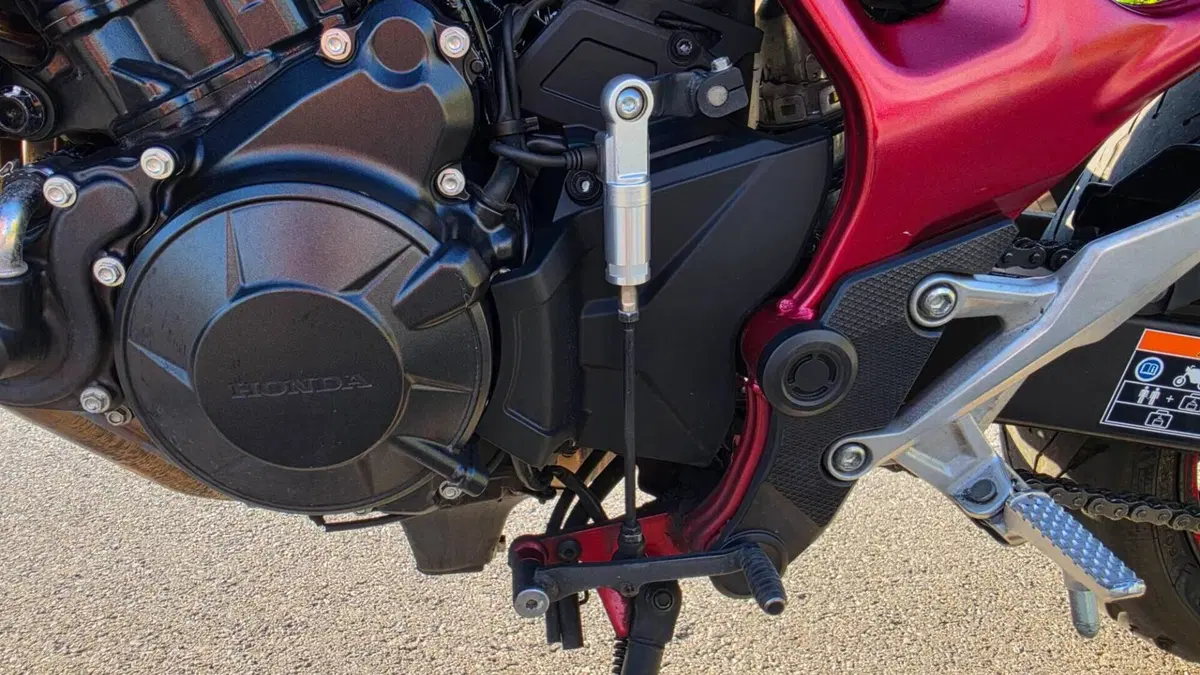 Honda CB 750 Hornet (2023 - 24)  (16)