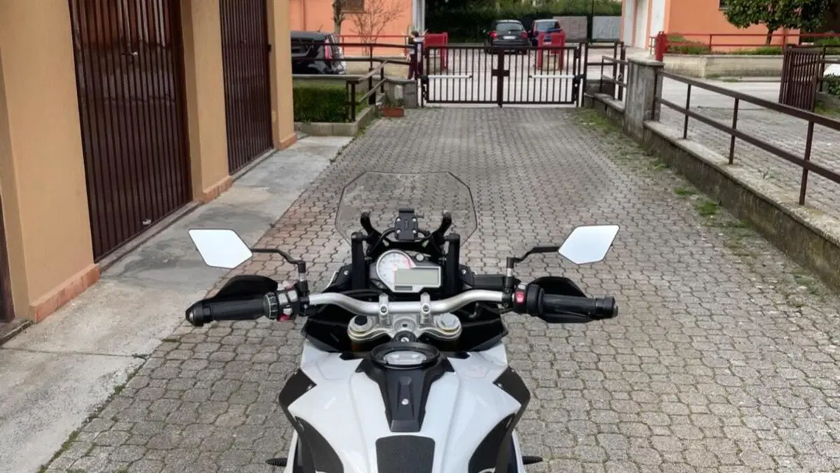 Bmw S 1000 XR (2015 - 16)  (5)