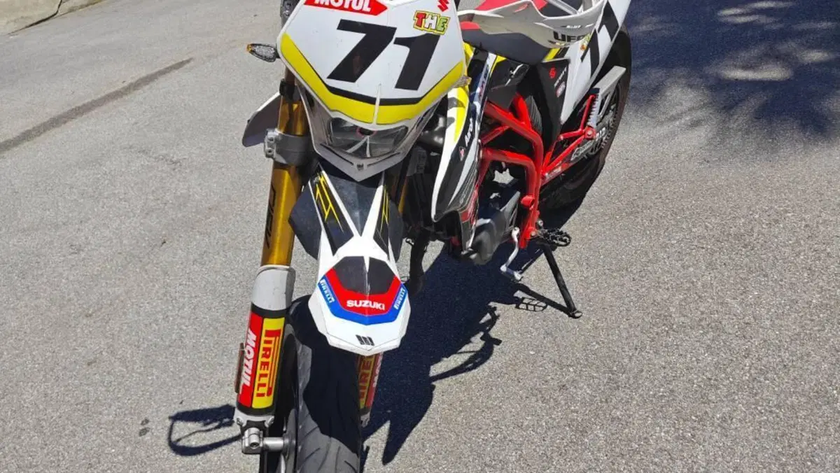 Valenti Racing N01 50 (2015 - 22)  (2)