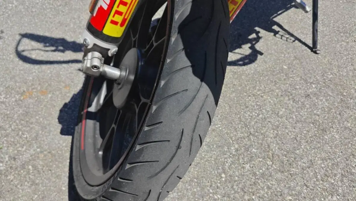 Valenti Racing N01 50 (2015 - 22)  (4)