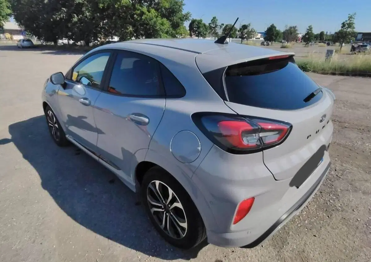Ford Puma 1.0 EcoBoost Hybrid 125 CV aut. Vivid Ruby Edition (16)