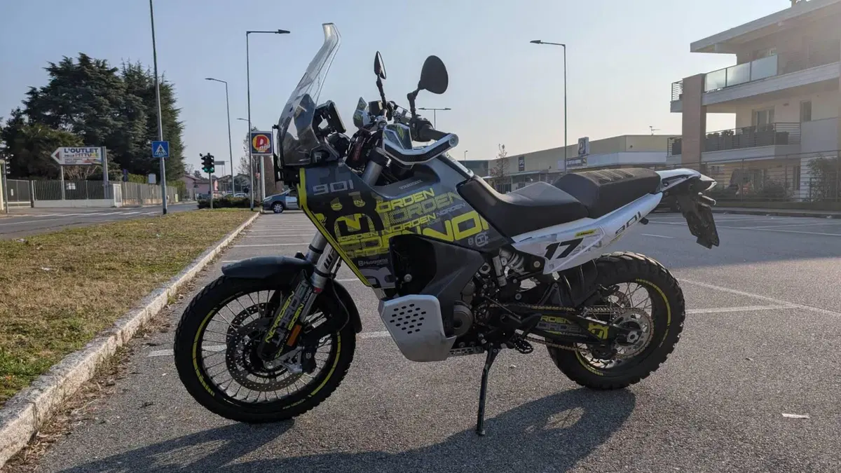 Husqvarna Norden 901 Expedition (2023 - 24) 