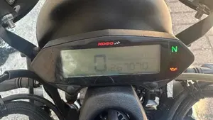 Suzuki SV 650 (1999 - 02)  (4)