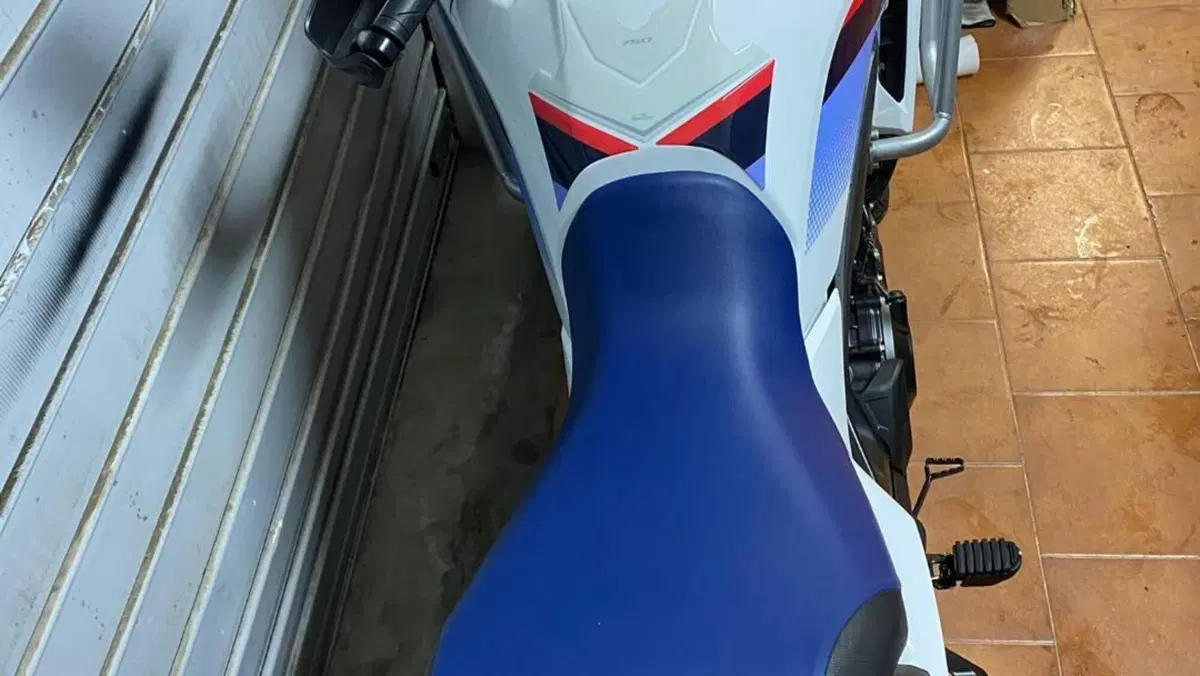 Honda Transalp XL750 (2023 - 24)  (6)
