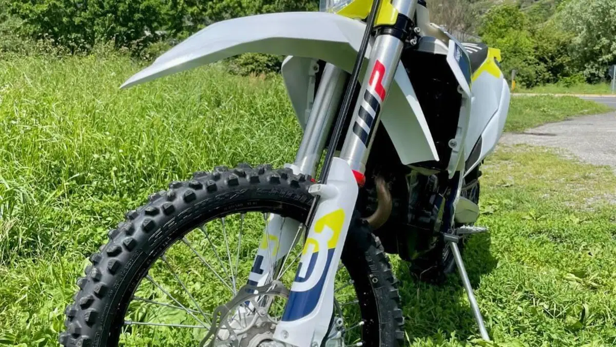 Husqvarna FE 250 (2023)  (5)