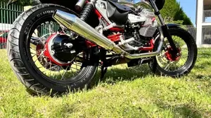 Moto Guzzi V7 Racer (2012 - 14)  (5)