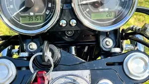 Moto Guzzi V7 Racer (2012 - 14)  (19)