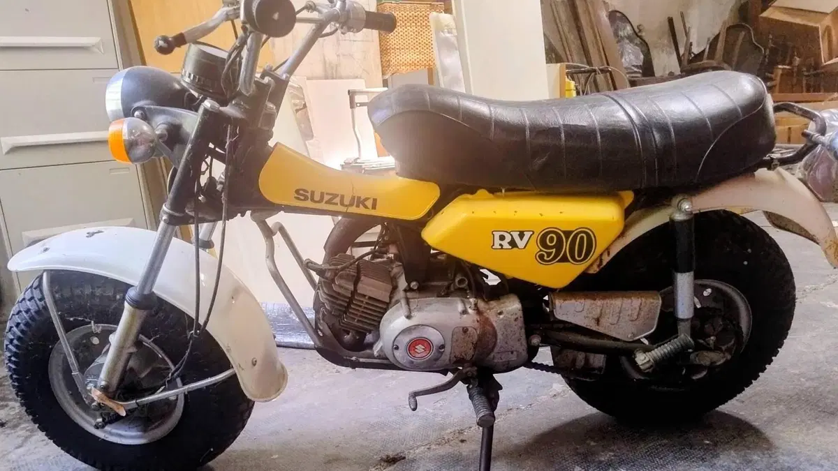 Suzuki  