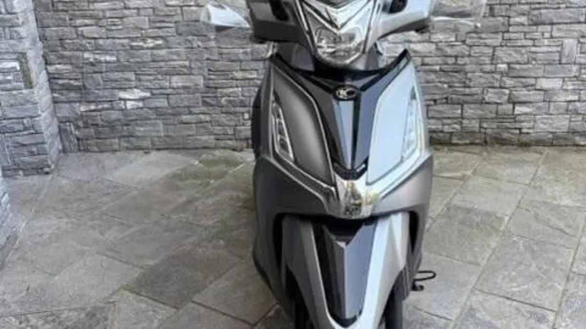 Kymco Agility 300i (2021 - 25)  (4)