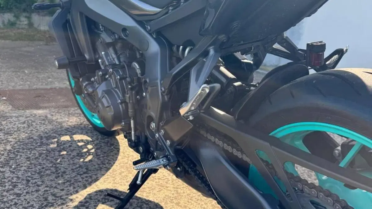Yamaha MT-09 (2024 - 26)  (4)