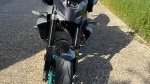 Yamaha MT-09 (2024 - 26)  (6)