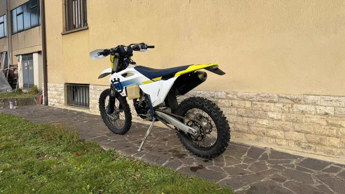 Husqvarna FE 350 (2024)  (13)