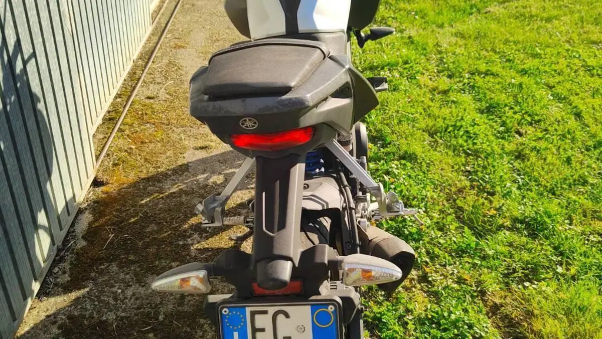 Yamaha MT-125 ABS (2015 - 16)  (3)