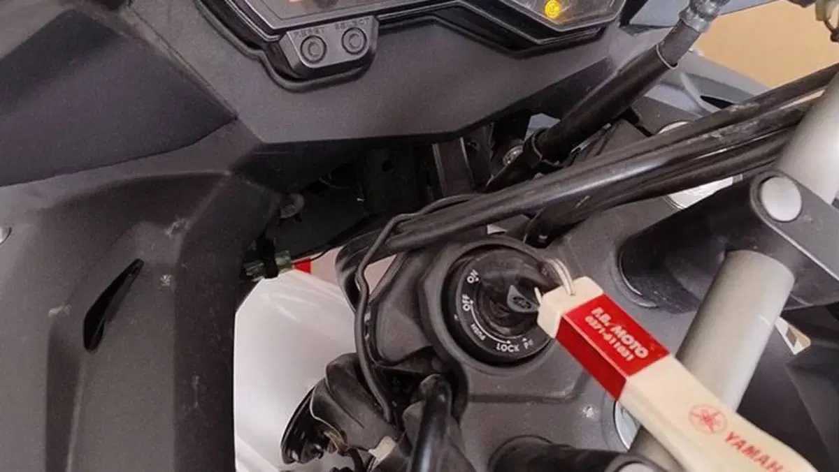 Yamaha XJ6 Diversion ABS (2009 - 15)  (6)