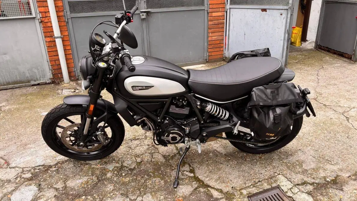 Ducati Scrambler 800 Icon (2021 - 22)  (2)