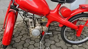 Motom   (2)