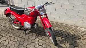 Moto Guzzi   (2)