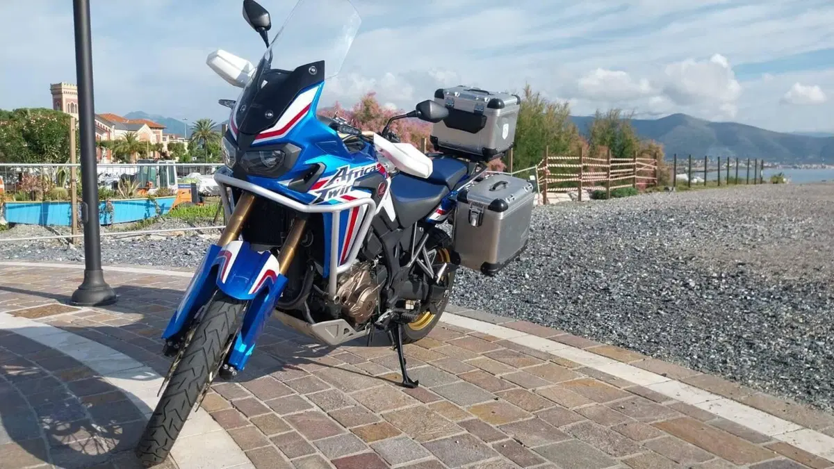 Honda Africa Twin CRF 1000L (2018 - 19)  (3)
