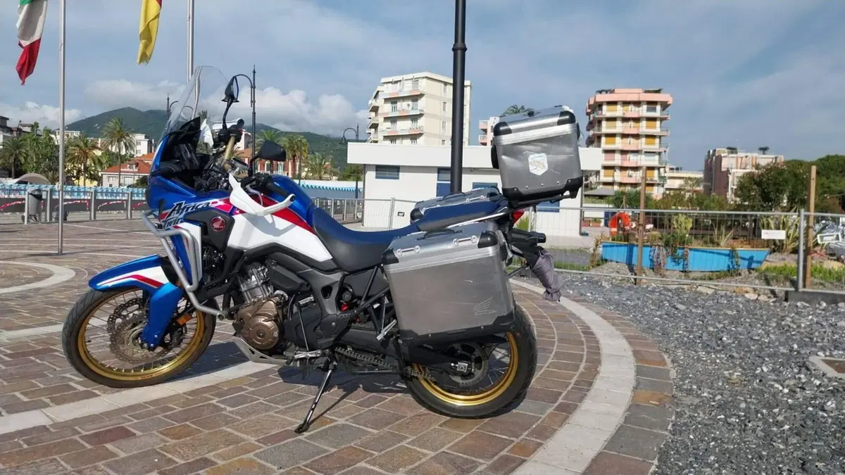 Honda Africa Twin CRF 1000L (2018 - 19)  (5)