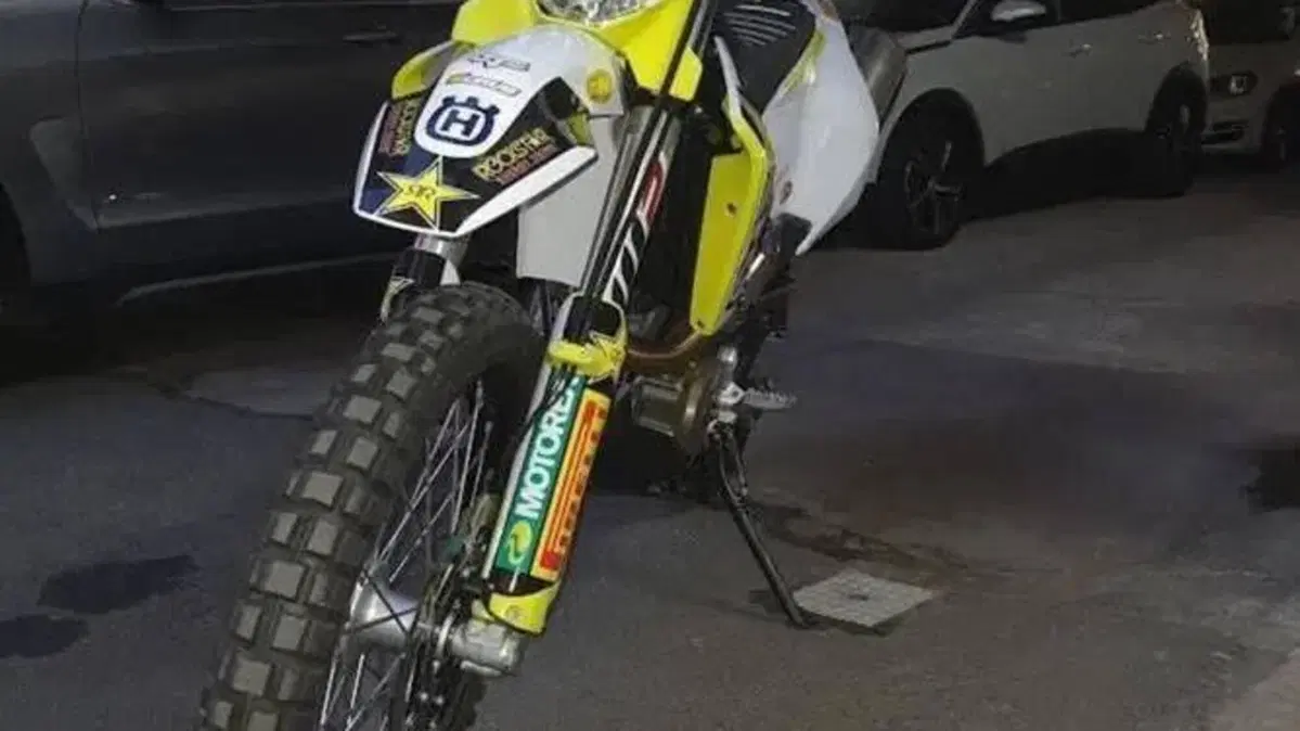 Husqvarna 701 Enduro (2021)  (8)